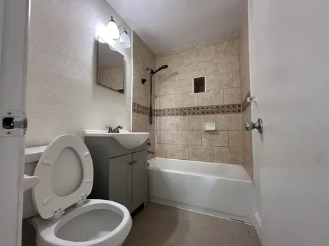 840 W 1st Street Riviera Beach FL 33404