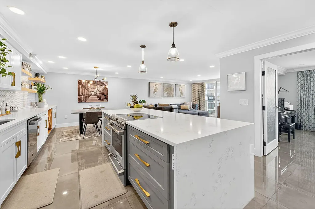 5440 N Ocean Drive Singer Island FL 33404