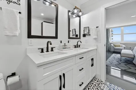 5440 N Ocean Drive Singer Island FL 33404