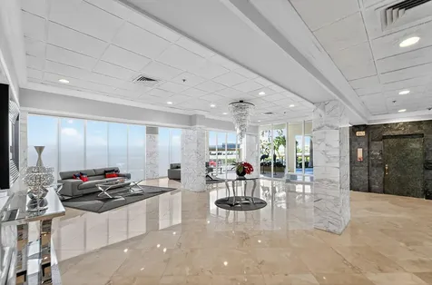 5440 N Ocean Drive Singer Island FL 33404