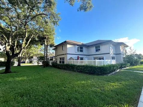 7 Amherst Court Royal Palm Beach FL 33411
