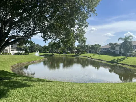 7 Amherst Court Royal Palm Beach FL 33411