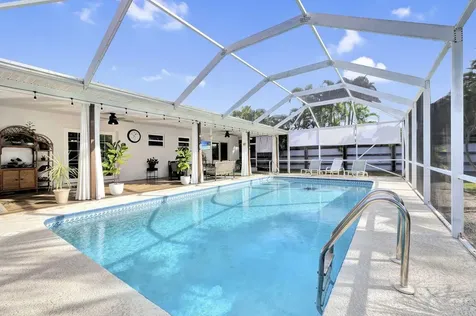 1104 Nw 12th Terrace Stuart FL 34994