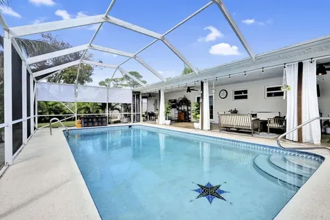 1104 Nw 12th Terrace Stuart FL 34994