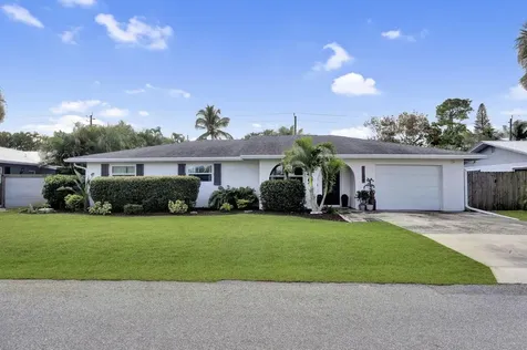 1104 Nw 12th Terrace Stuart FL 34994