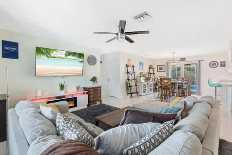 1104 Nw 12th Terrace Stuart FL 34994