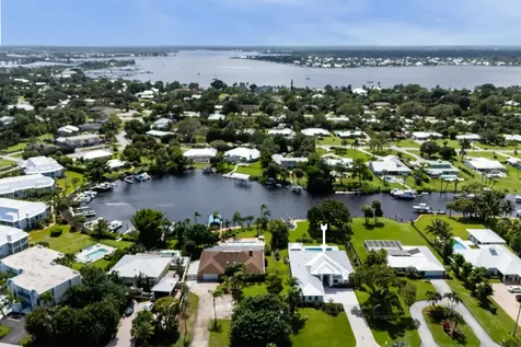 1064 Nw Spruce Ridge Drive Stuart FL 34994