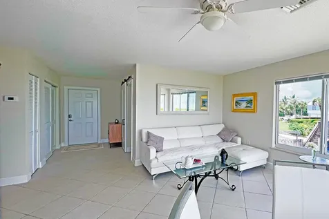 3541 NE Ocean Boulevard Jensen Beach FL 34957