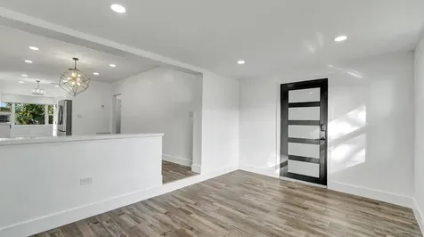 11 Nw 117th Street Miami FL 33168