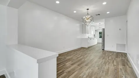 11 Nw 117th Street Miami FL 33168