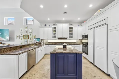 1018 Grand Court Highland Beach FL 33487