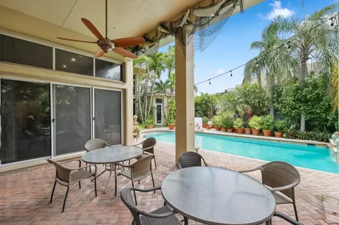 1018 Grand Court Highland Beach FL 33487