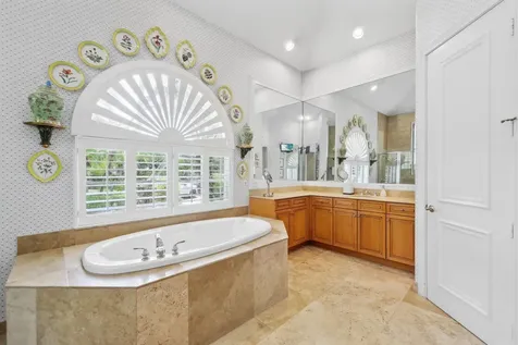 1018 Grand Court Highland Beach FL 33487