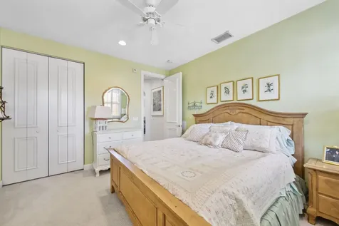 1018 Grand Court Highland Beach FL 33487