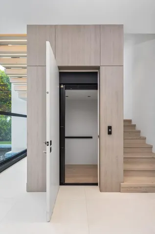 541 Golden Harbour Drive Boca Raton FL 33432