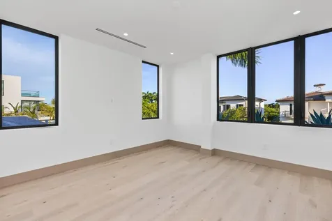 541 Golden Harbour Drive Boca Raton FL 33432