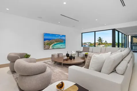 541 Golden Harbour Drive Boca Raton FL 33432