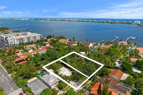 4 17th Avenue Lake Worth Beach FL 33460