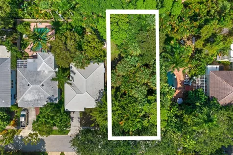 4 17th Avenue Lake Worth Beach FL 33460