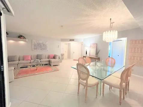 3101 Lucerne Park Drive Greenacres FL 33467