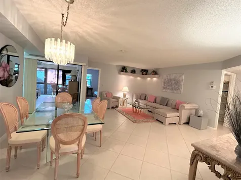 3101 Lucerne Park Drive Greenacres FL 33467