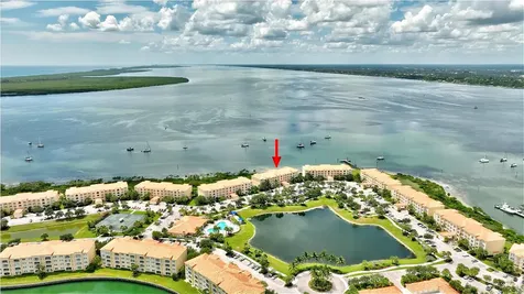 29 Harbour Isle Drive Fort Pierce FL 34949