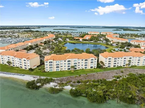 29 Harbour Isle Drive Fort Pierce FL 34949