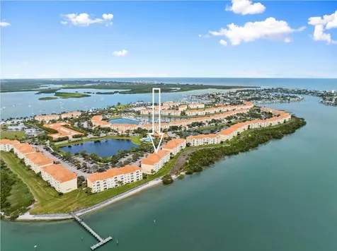 29 Harbour Isle Drive Fort Pierce FL 34949