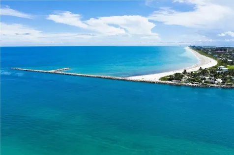 29 Harbour Isle Drive Fort Pierce FL 34949