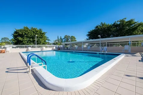 8886 Princess Donna Court, E-31 Boynton Beach FL 33436