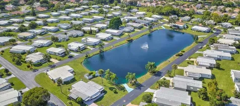 8886 Princess Donna Court, E-31 Boynton Beach FL 33436
