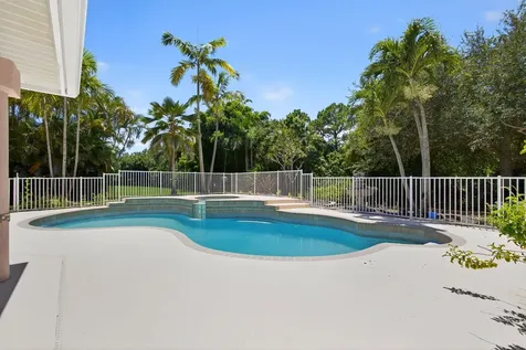 4881 Sw Lake Grove Circle Palm City FL 34990