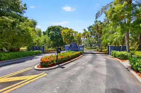 4881 Sw Lake Grove Circle Palm City FL 34990