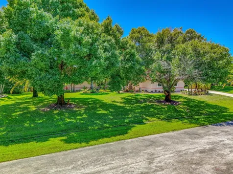 4881 Sw Lake Grove Circle Palm City FL 34990