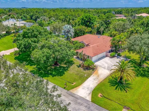 4881 Sw Lake Grove Circle Palm City FL 34990