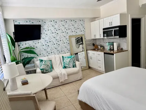 235 Sunrise Avenue Palm Beach FL 33480
