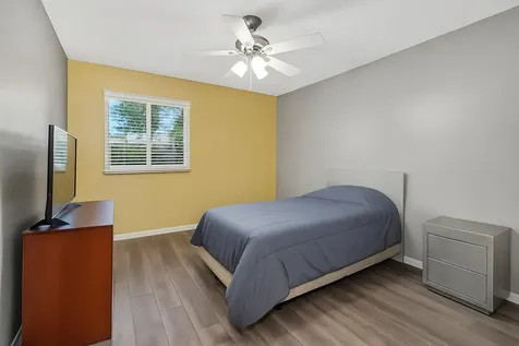 8681 Sw 15th Street Pembroke Pines FL 33025