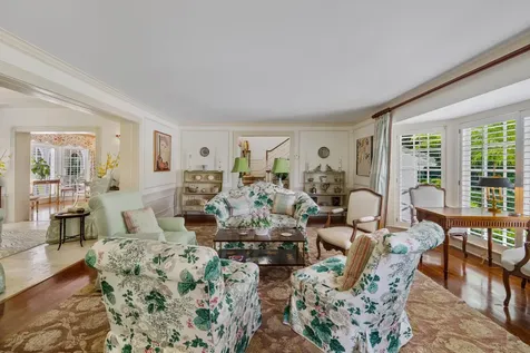 6 Via Vizcaya Palm Beach FL 33480