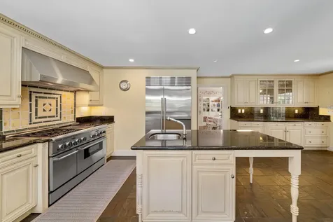 6 Via Vizcaya Palm Beach FL 33480