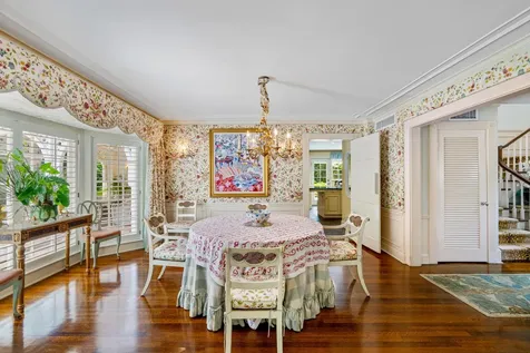 6 Via Vizcaya Palm Beach FL 33480