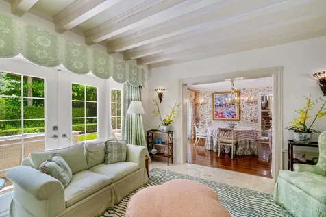 6 Via Vizcaya Palm Beach FL 33480