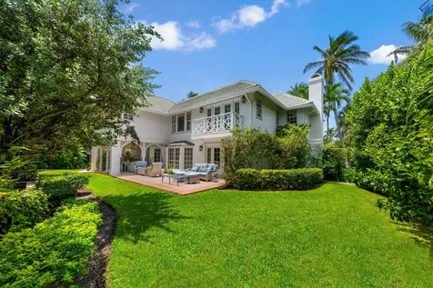 6 Via Vizcaya Palm Beach FL 33480