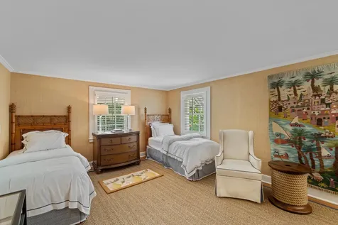 6 Via Vizcaya Palm Beach FL 33480