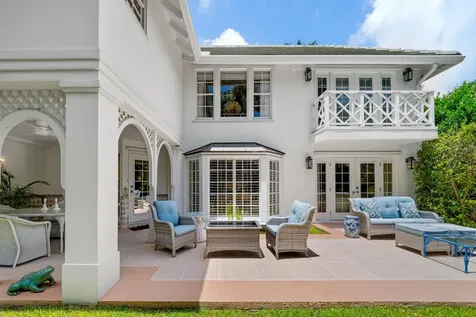 6 Via Vizcaya Palm Beach FL 33480