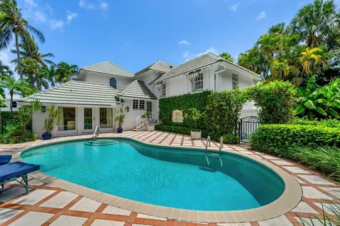6 Via Vizcaya Palm Beach FL 33480
