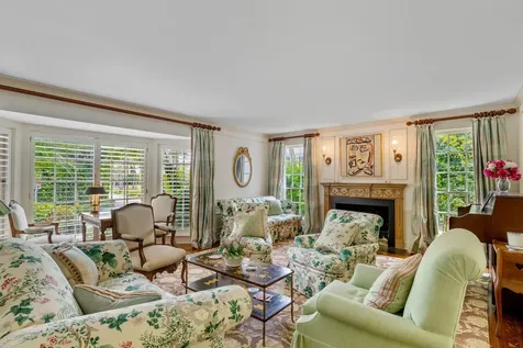 6 Via Vizcaya Palm Beach FL 33480