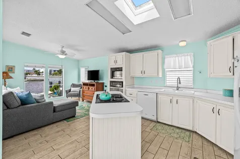 207 Mallard Drive Briny Breezes FL 33435