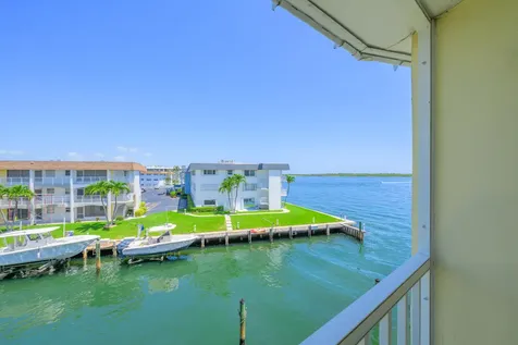 101 Doolen Court North Palm Beach FL 33408