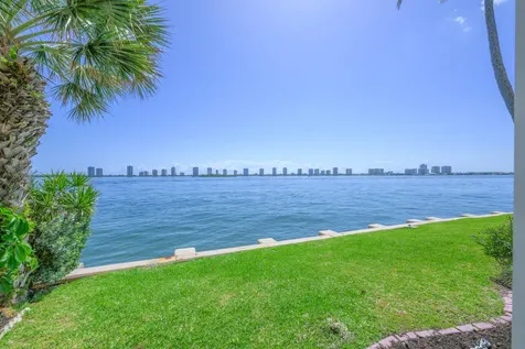 101 Doolen Court North Palm Beach FL 33408