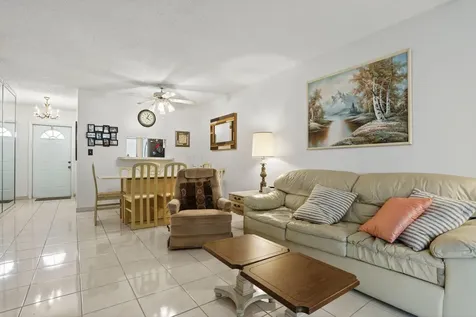 5111 W Oakland Park Boulevard Lauderdale Lakes FL 33313